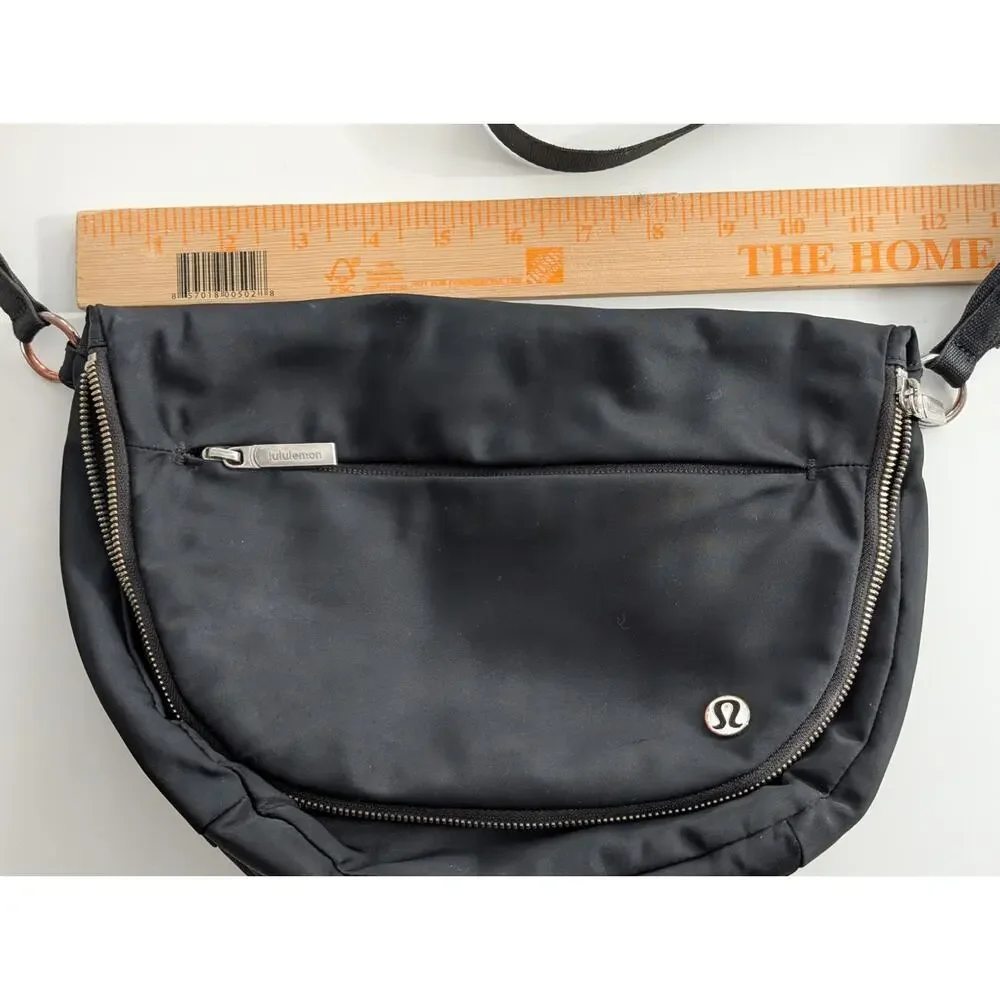 Lululemon All Night Festival Bag 5L *Large Black Crossbody Purse - Picture 8 of 9